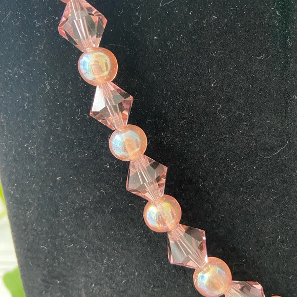 Vintage Pink Beaded Necklace and Earring Set - Picture 7 of 8